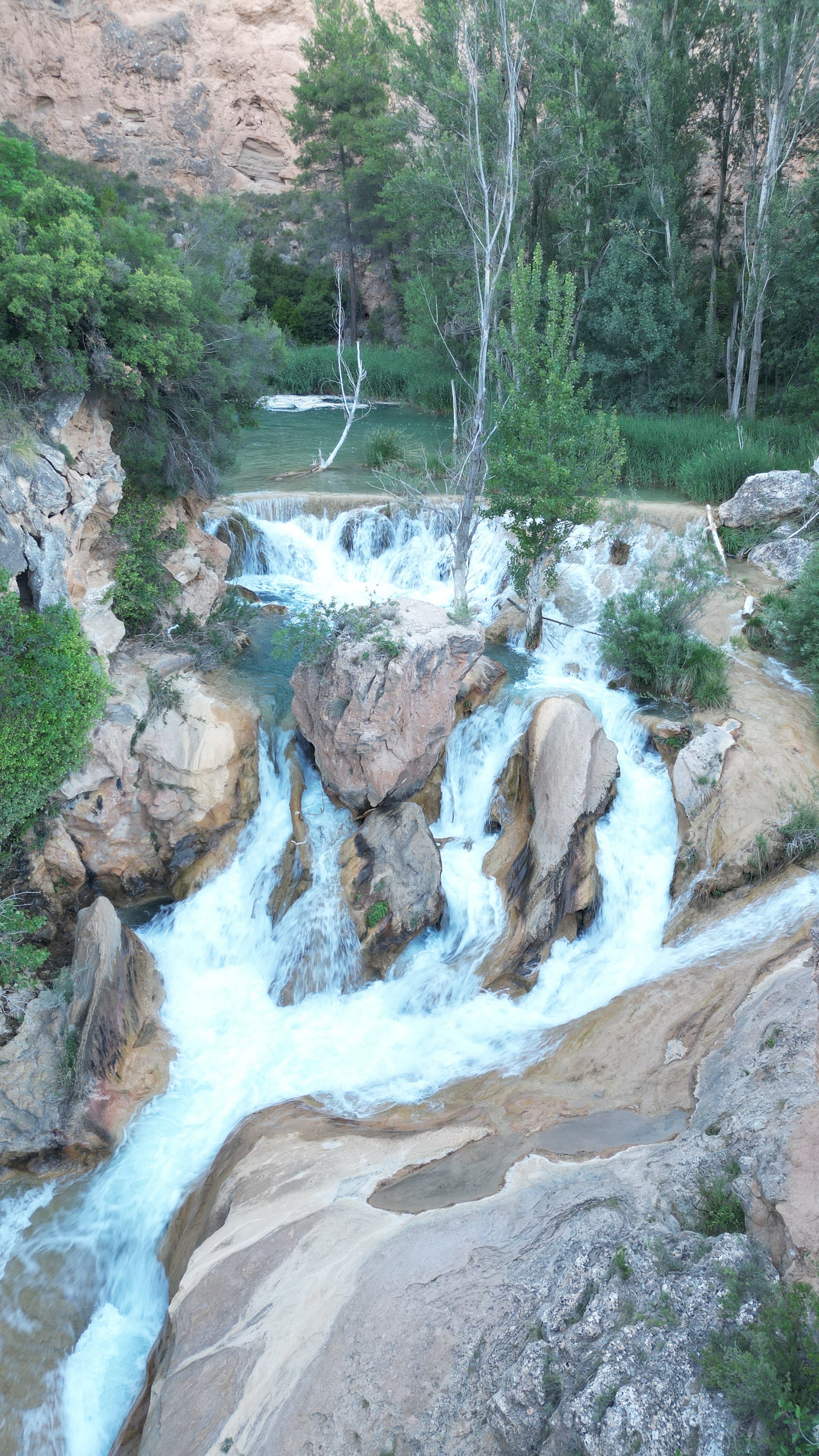 Chorreras del cabriel, Cuenca. Senderismo y natación. 12km Nivel medio duro. Sábado 13 de julio