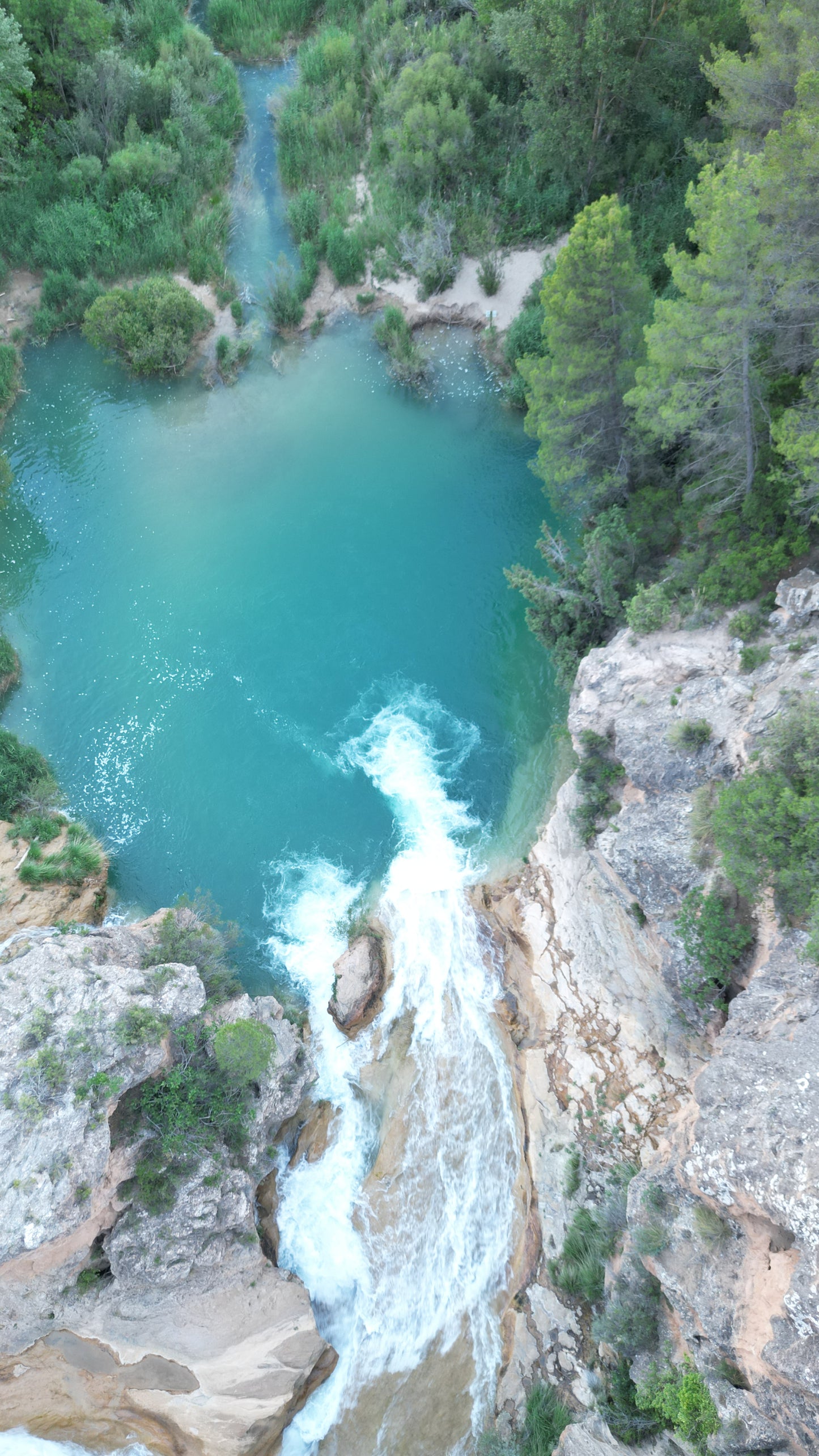 Chorreras del cabriel, Cuenca. Senderismo y natación. 12km Nivel medio duro. Sábado 13 de julio