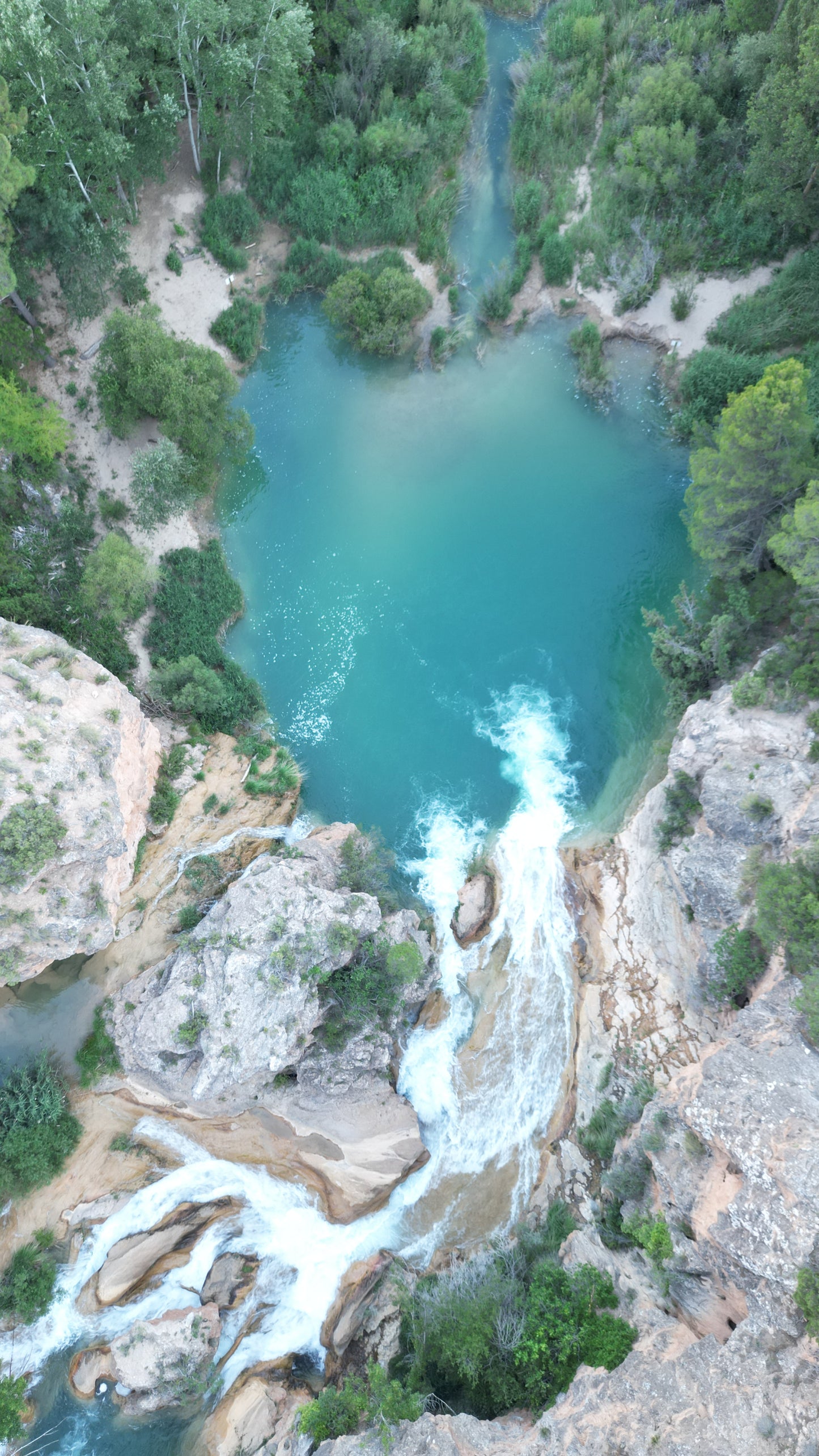 Chorreras del cabriel, Cuenca. Senderismo y natación. 12km Nivel medio duro. Sábado 13 de julio