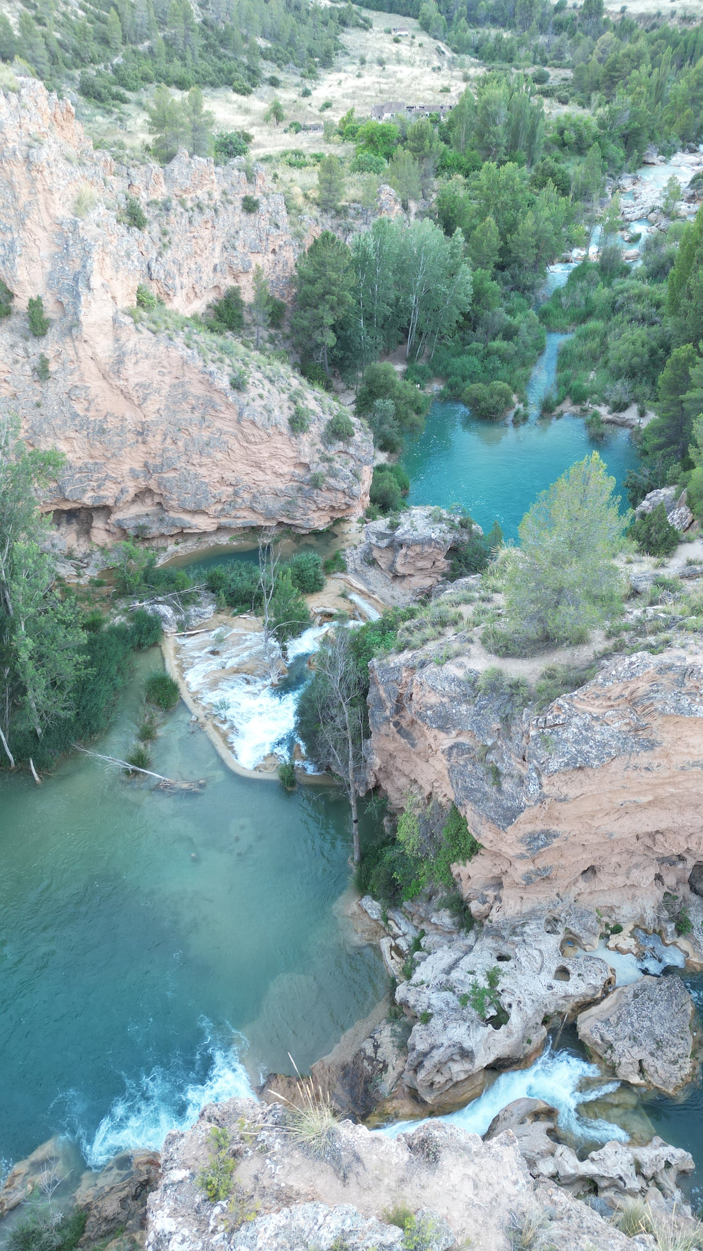 Chorreras del cabriel, Cuenca. Senderismo y natación. 12km Nivel medio duro. Sábado 13 de julio