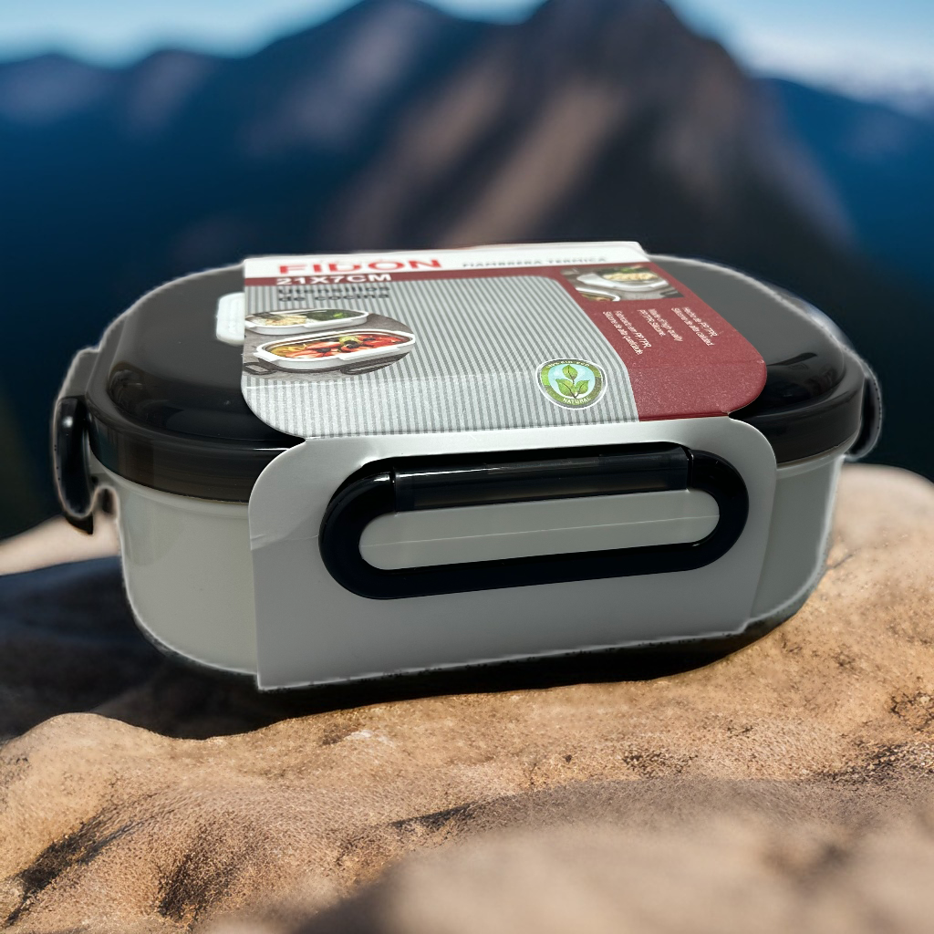 Thermal lunch box for hiking and outdoor